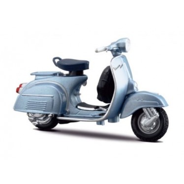 Maisto Vespa  150 Super (1965) - 1:18 Diecast Scooter